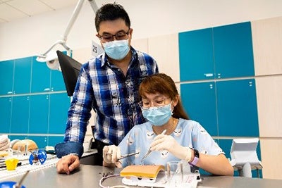 Basic Course in Dental Implantology (Series 1)