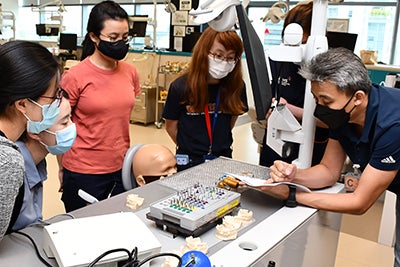 Basic Course in Dental Implantology (Series 2)